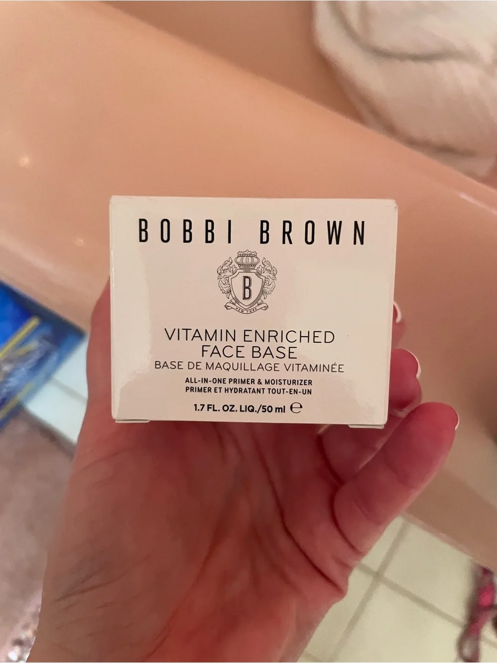 NWOT Bobbi Brown Vitamin Enriched Face Base primer and moisturizer